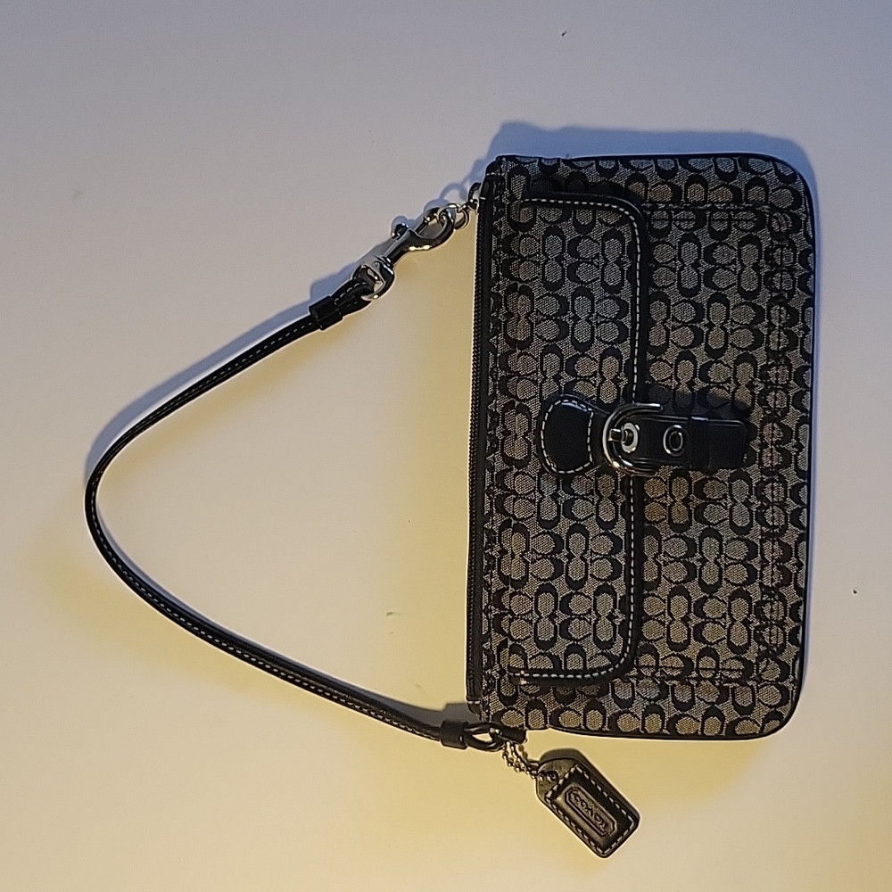 VINTAGE Coach Wristlet